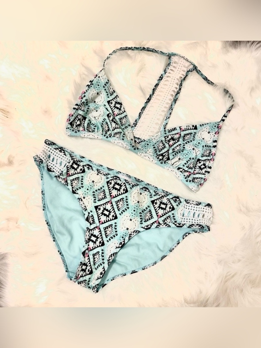 XHILARATION Lace Bikini Top and Bottoms